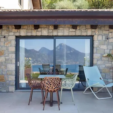 Divina-apt Armonia-con Piscina E Vista Apartment *